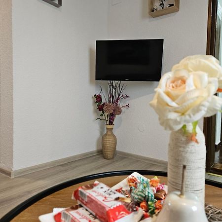 Apartments Luka Rakovica Eksteriør billede