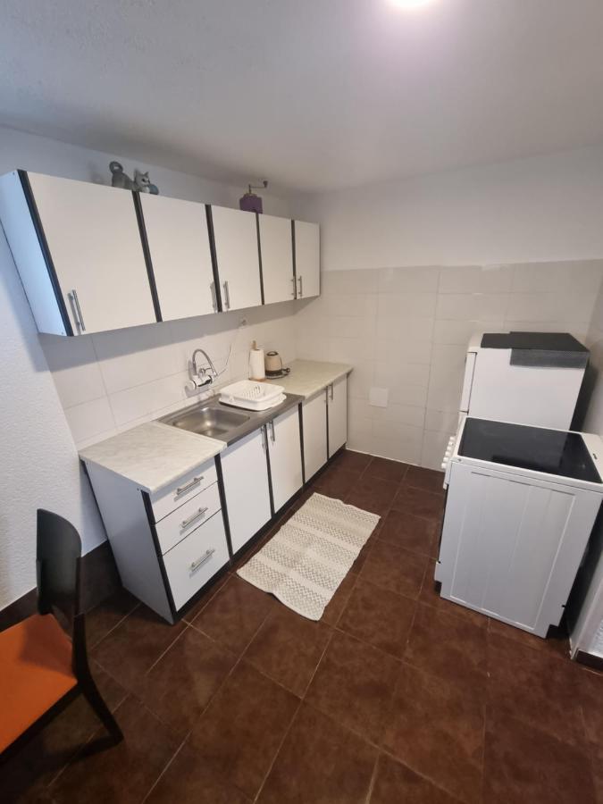 Apartments Luka Rakovica Eksteriør billede