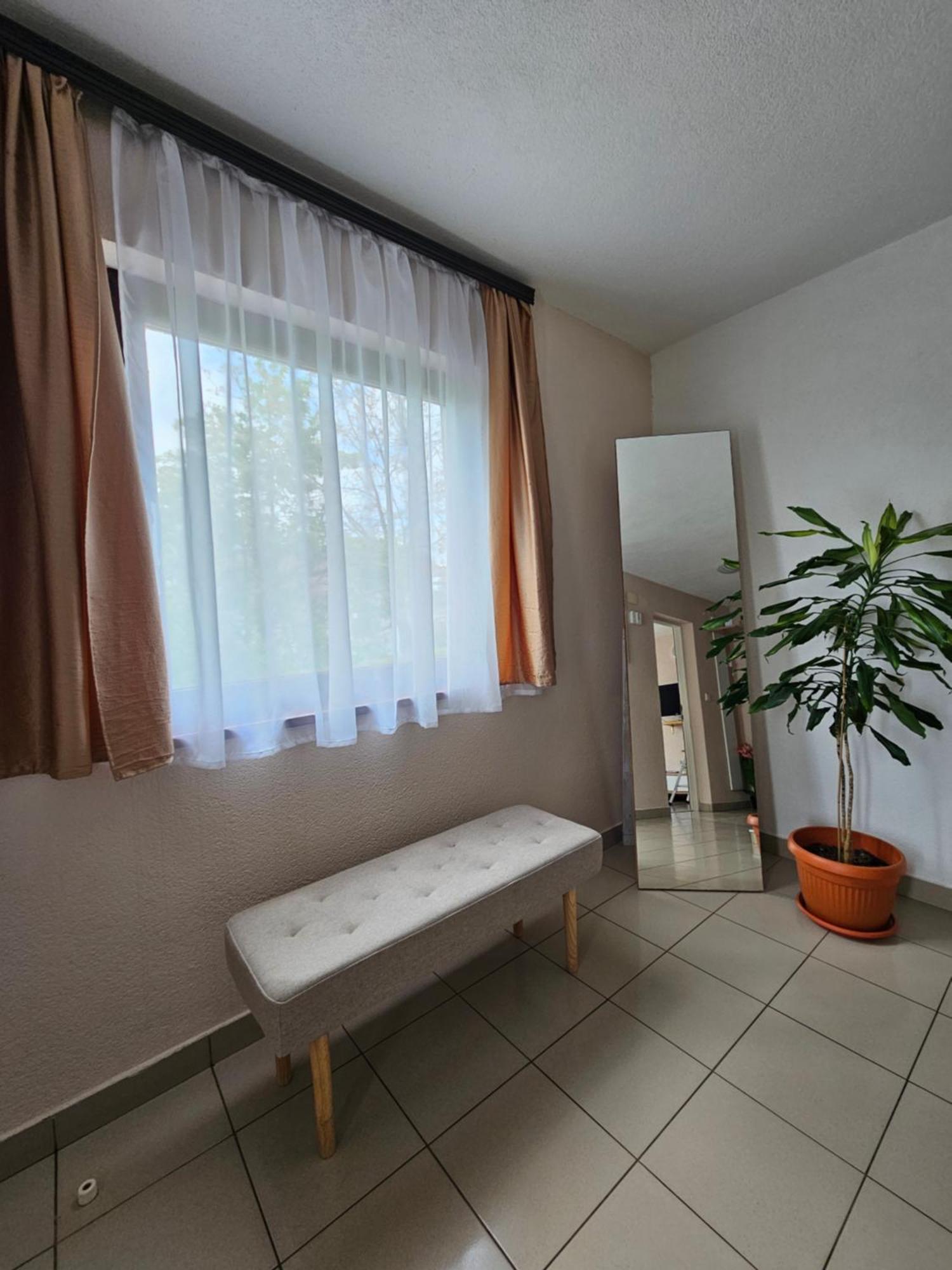 Apartments Luka Rakovica Eksteriør billede